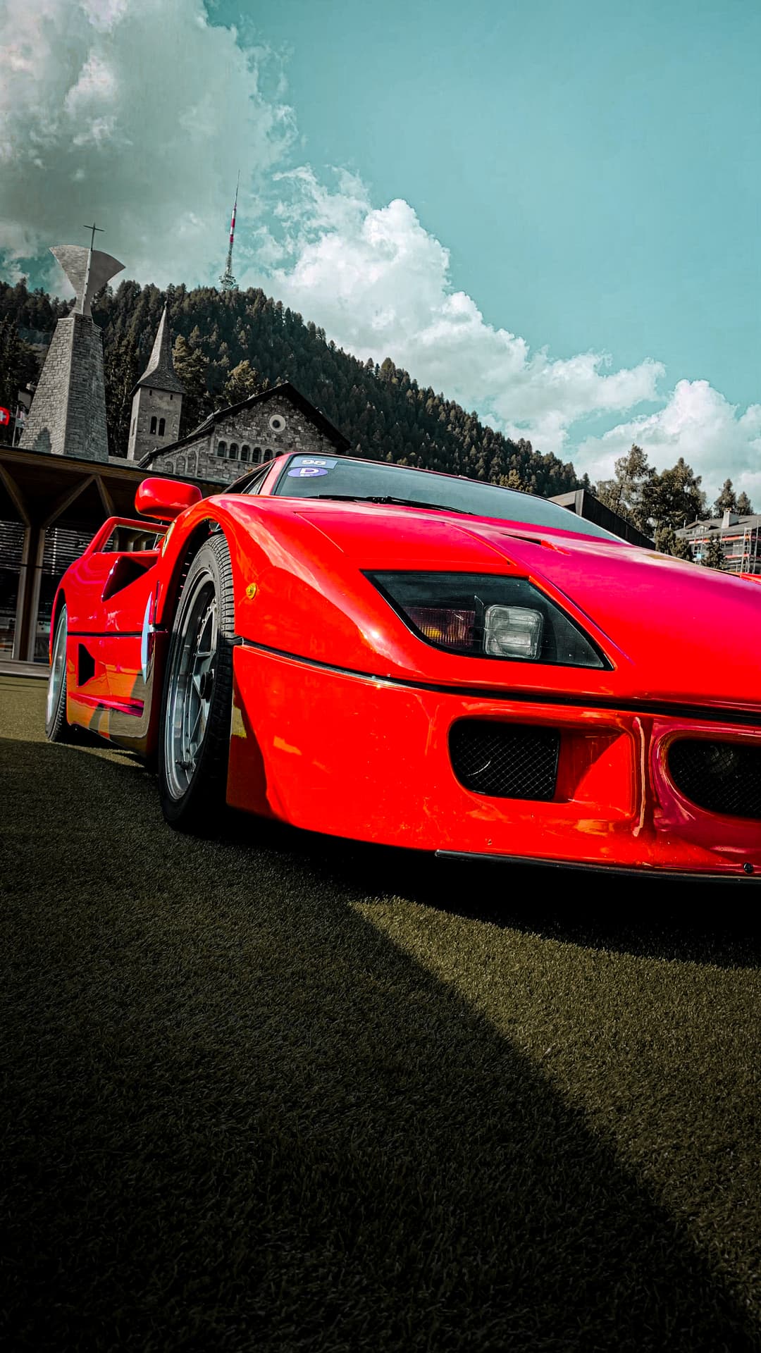 ferrari-0.jpeg